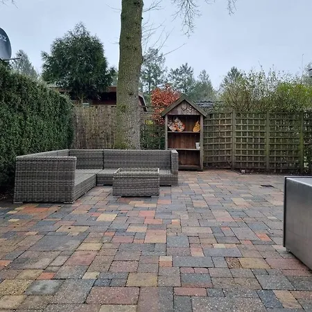 De Vier Jaargetijden Chalet Jungle * Voorthuizen